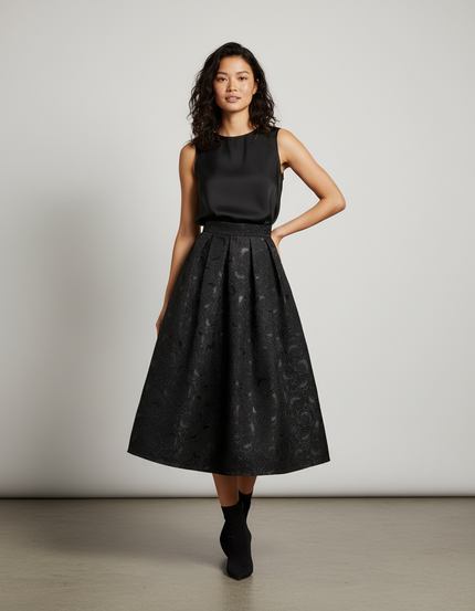 Jupe Longue Noire Motif Floral Élégante