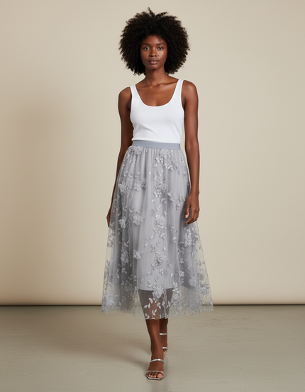 Jupe Longue Grise Brodée Élégante