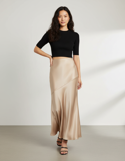 Jupe Longue Satin Beige Élégante