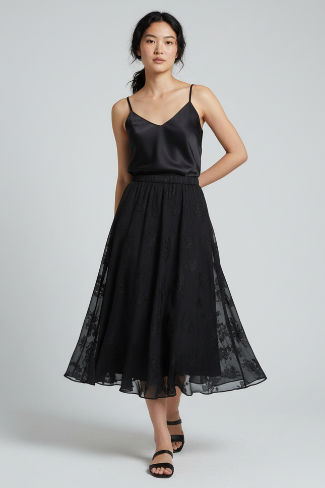 Jupe Longue Noire Brodée Chic