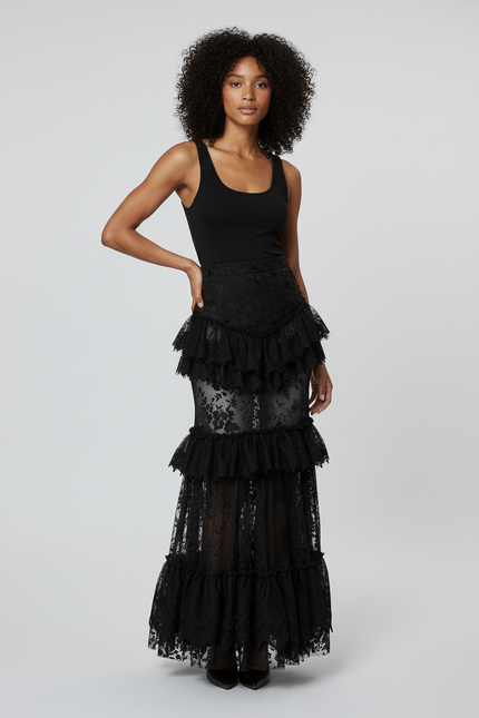 Jupe Longue Dentelle Noire À Volants Élégante