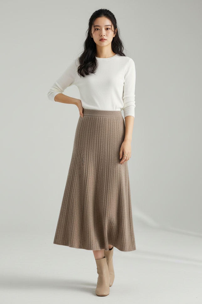 Jupe Longue Plissée Marron Élégante