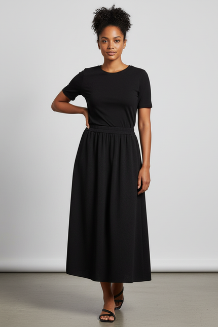 Jupe Longue Noire Évasée Chic Mode