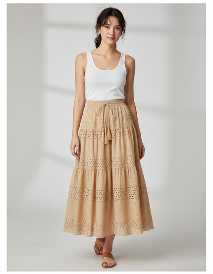 Jupe Longue Beige Brodée Élégante