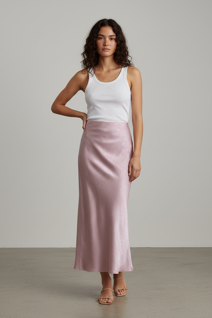 Jupe Longue Rose Poudré Satin Froissé Élégante