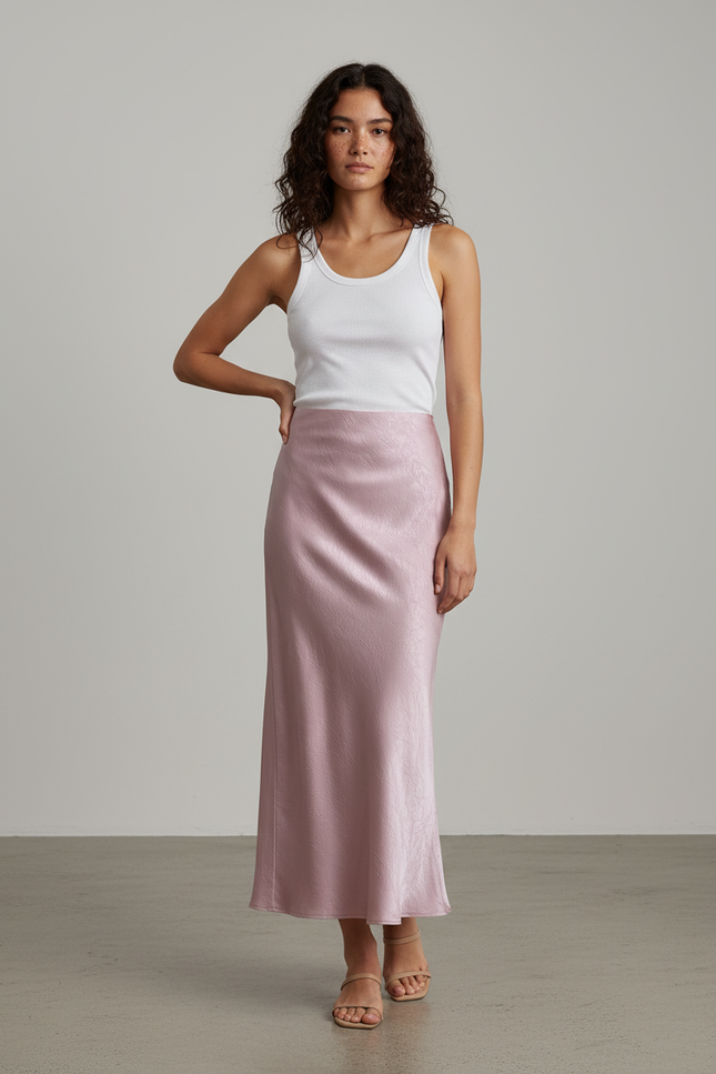 Jupe Longue Rose Poudré Satin Froissé Élégante