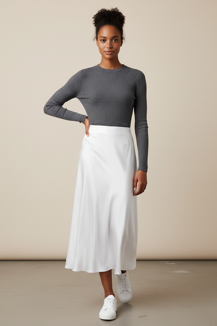 Jupe Longue Blanche Satinée Élégante