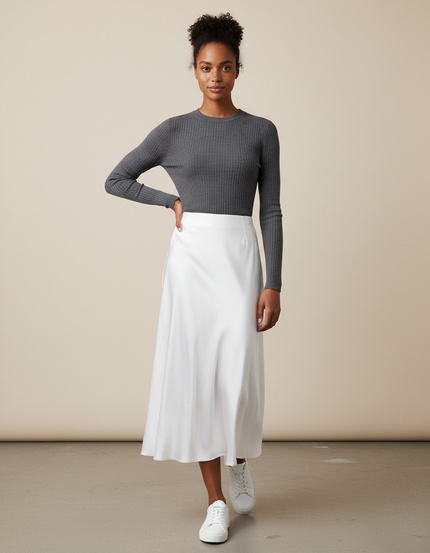 Jupe Longue Blanche Satinée Élégante