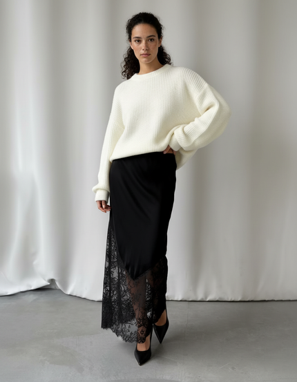 Jupe Longue Noire Dentelle Asymétrique Élégante