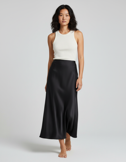 Jupe Longue Noire Satinée Fluide Chic