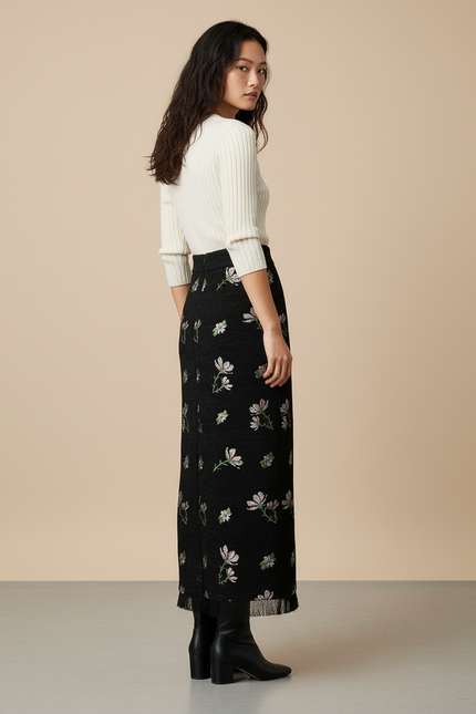 Jupe Longue Noire Brodée Florale Vintage