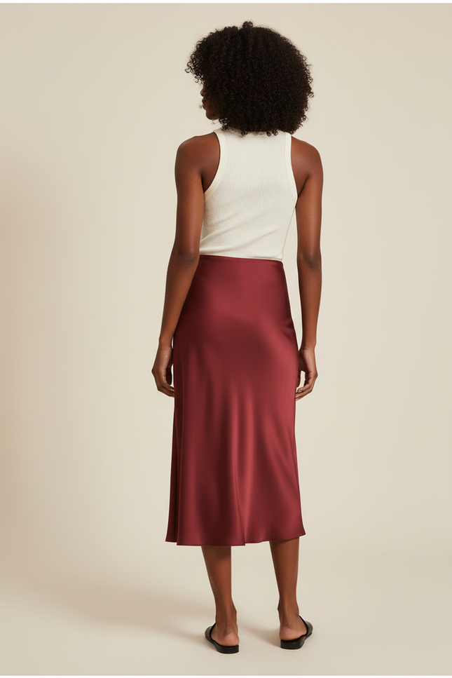 Jupe Longue Bordeaux Satinée Élégante