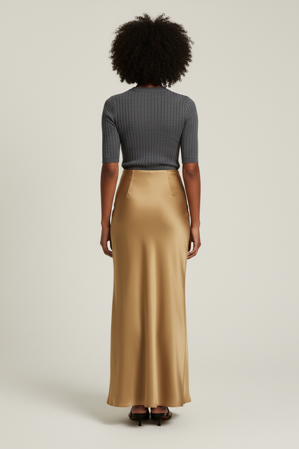 Jupe Longue Dorée Satinée Élégante