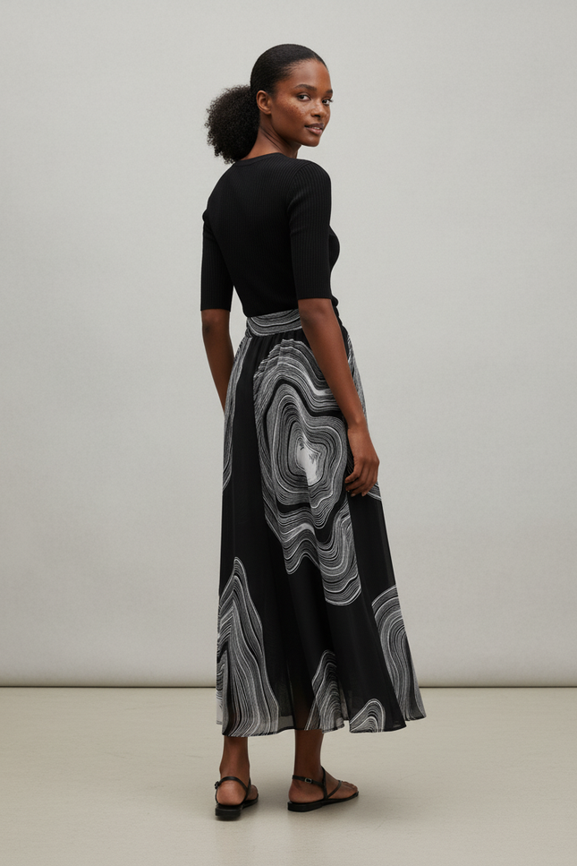 Jupe Longue Fluide Motif Ondulé Élégante