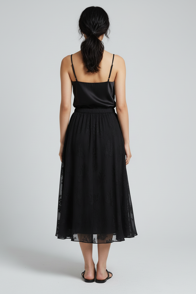 Jupe Longue Noire Brodée Chic