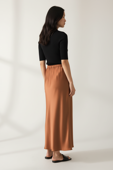 Jupe Longue Satinée Rouille Élégante