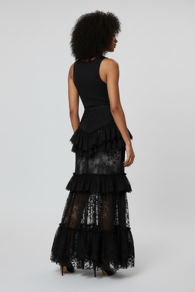 Jupe Longue Dentelle Noire À Volants Élégante