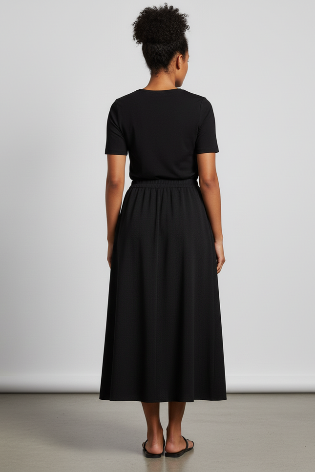 Jupe Longue Noire Évasée Chic Mode