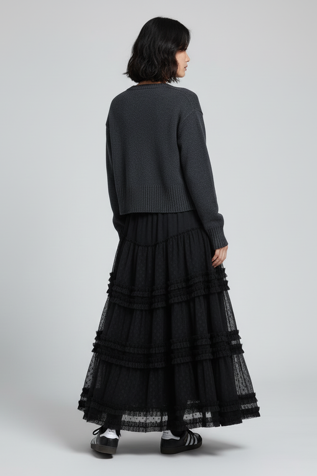 Jupe Longue Noire À Volants Élégante