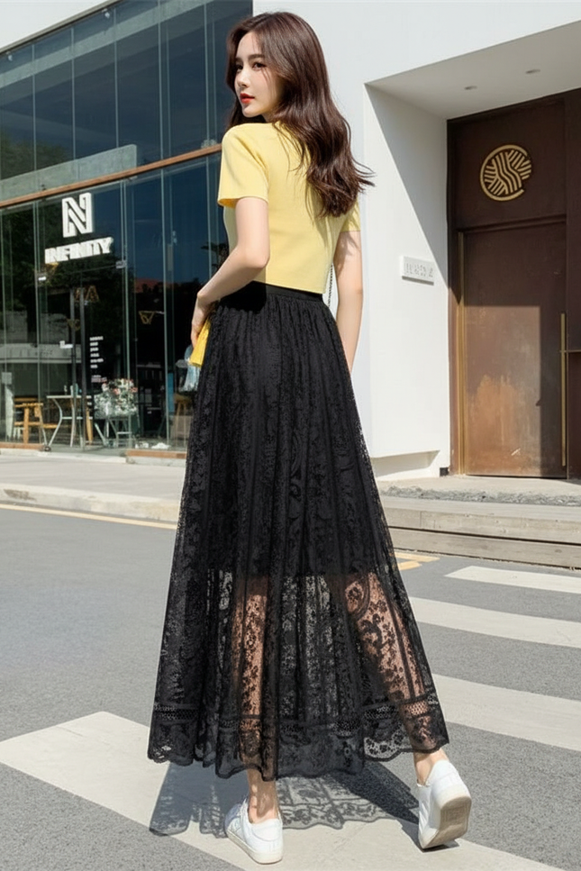 Jupe Longue Dentelle Noire Élégante