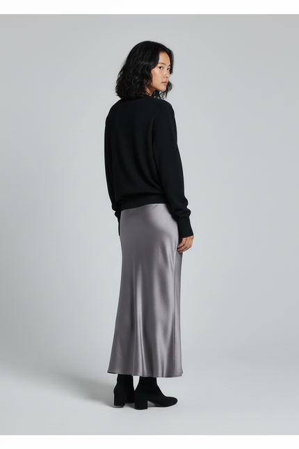 Jupe Longue Grise Satinée Élégante