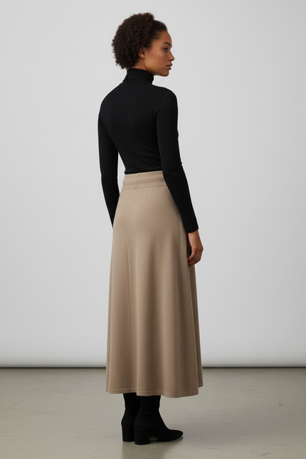 Jupe Longue Beige Tricotée Élégante