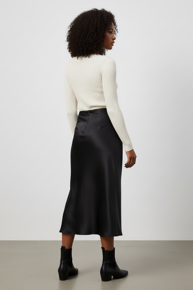 Jupe Longue Noire Satinée Élégante Soirée