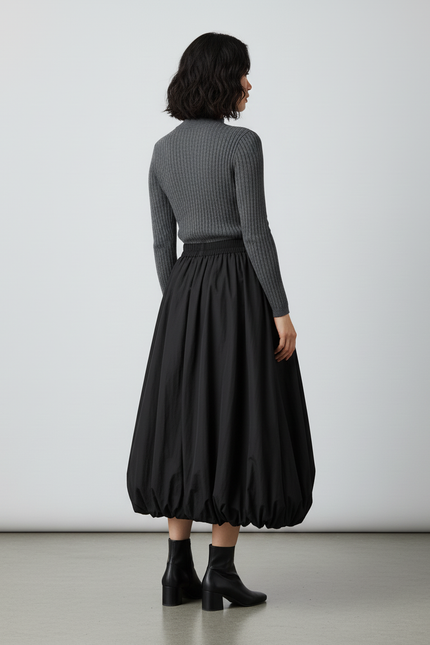 Jupe Longue Noire Coupe Lanterne Élégante