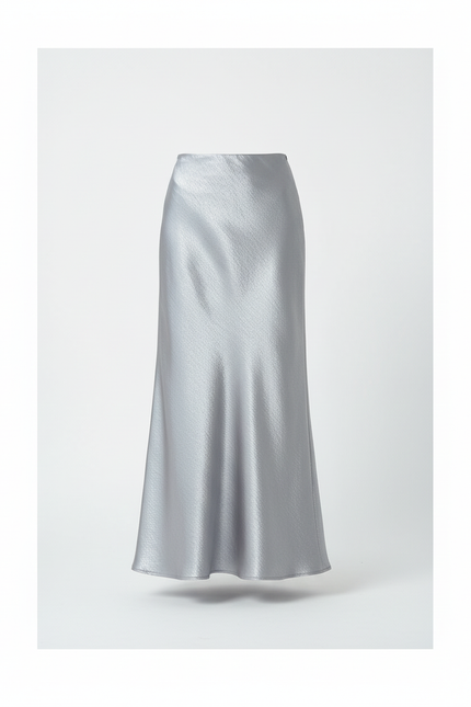 Jupe Longue Satinée Argentée Élégante